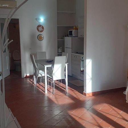 B&B La Marchesa SantʼAnastasia Exterior foto